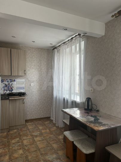 1-к. квартира, 30 м², 3/3 эт.