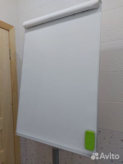 Флипчарт, магнитная доска на колесиках