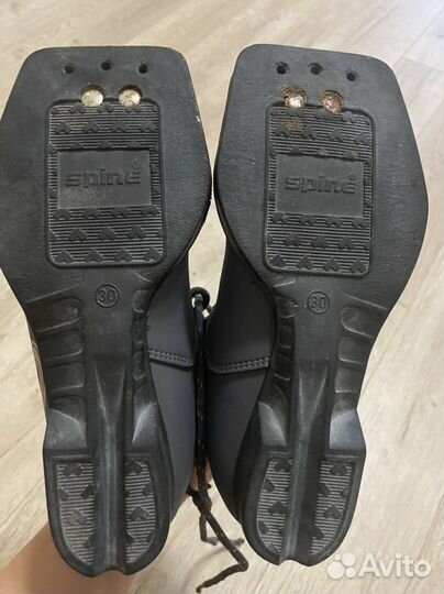 Лыжные ботинки