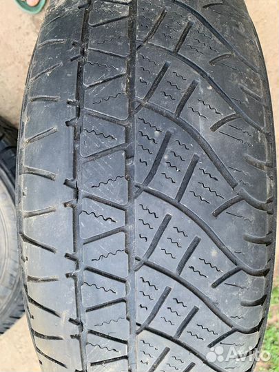 Michelin Latitude Cross 215/70 R16 100T