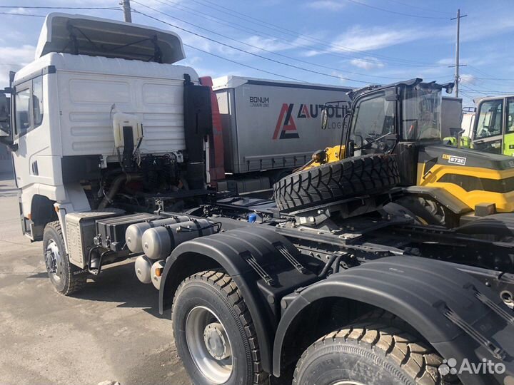 Shacman (Shaanxi) SX42586V385, 2023