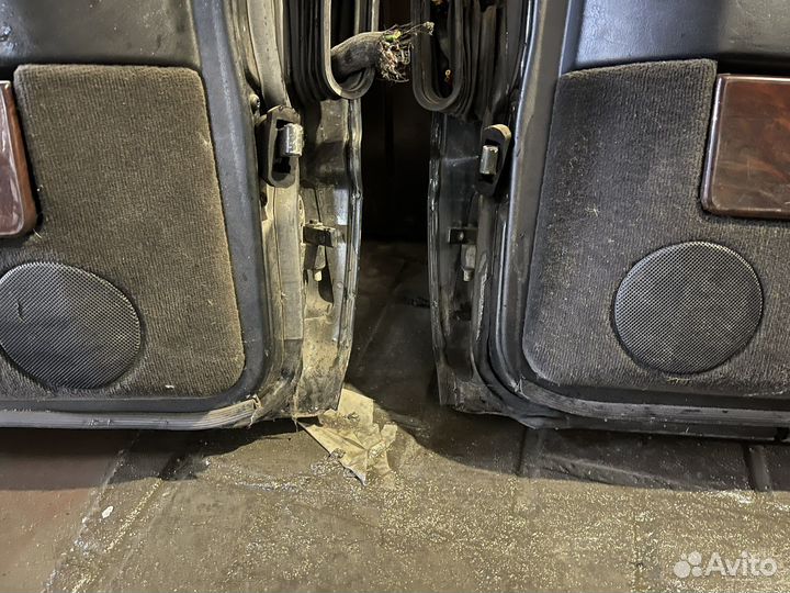 Mercedes w140дверь задняя левая правая