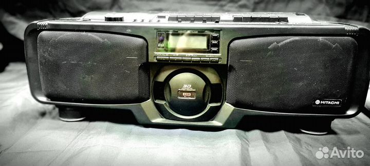 Кассетная магнитола Hitachi CX-W750W