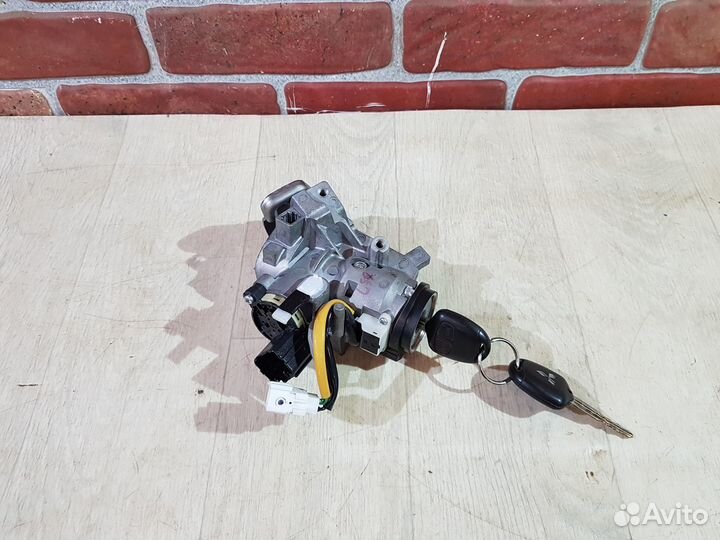 Замок зажигания Mitsubishi asx 1.6