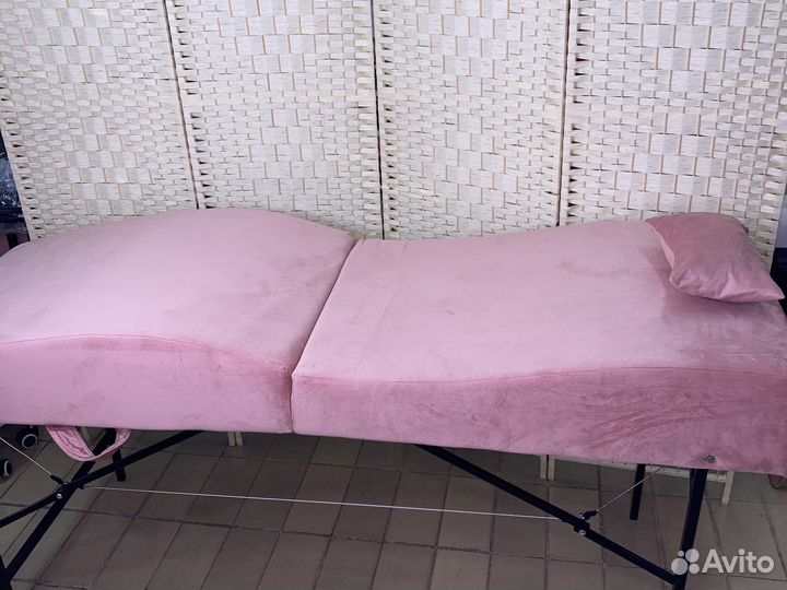 Кушетка для наращивания ресниц