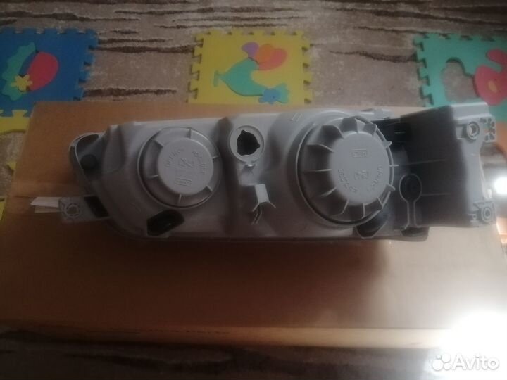 Новая оригинальная фара левая Hyundai Starex H1