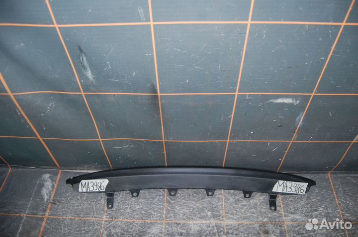 Спойлер бампера заднего - Toyota Camry V55