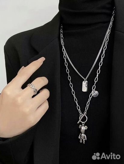 Колье с кулоном