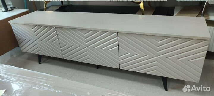 Тумба под тв