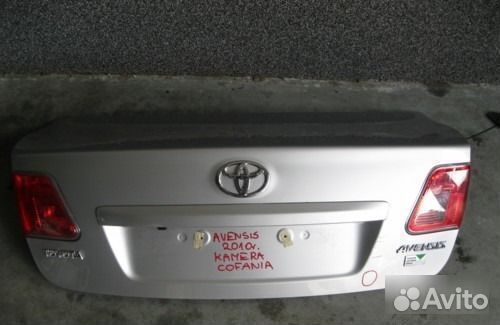 Крышка багажника Toyota Avensis 2008-2011