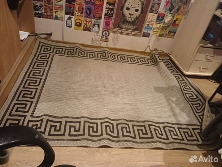 Ковер плетеный