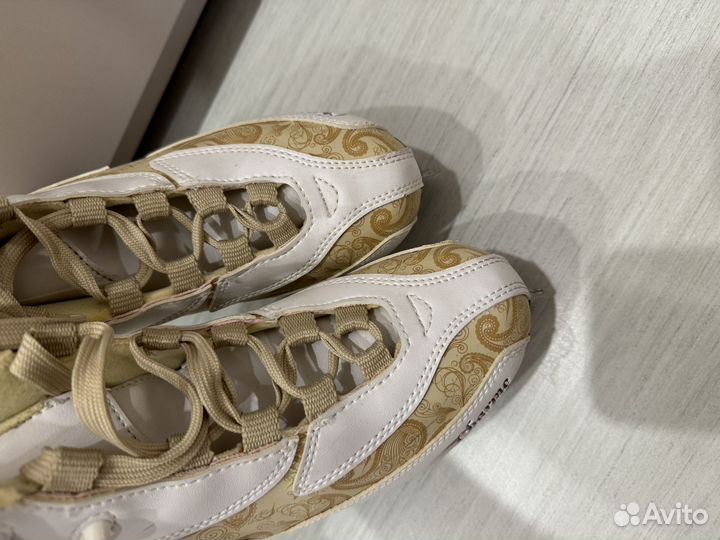 Коньки фигурные