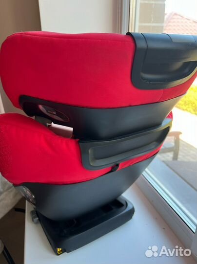 Автомобильное кресло maxi cosi rodifix airprotect