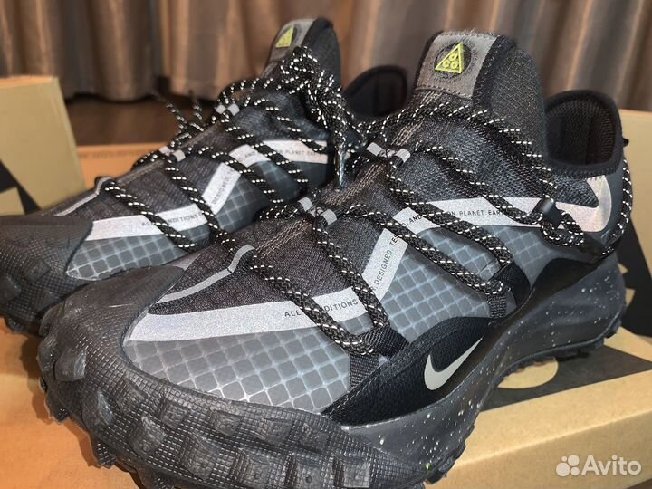 Nike Acg mountain fly gore tex