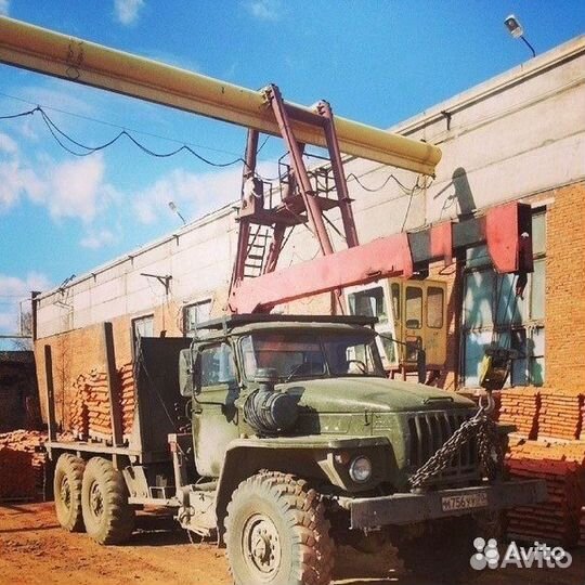 Водитель Урал самогруз манипулятор