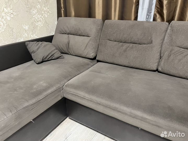 Угловой диван