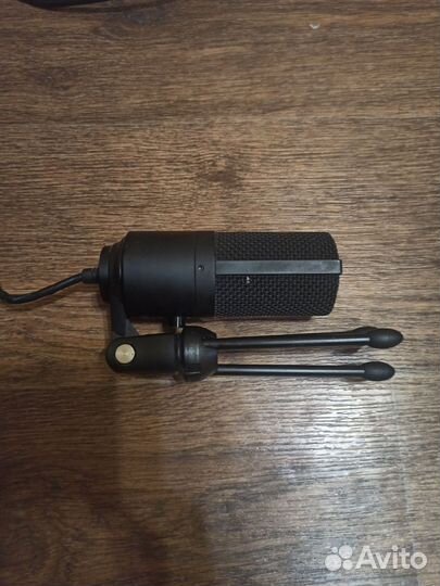 Микрафон fifne