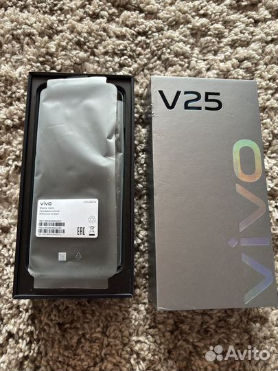 Vivo V25, 8/256 ГБ