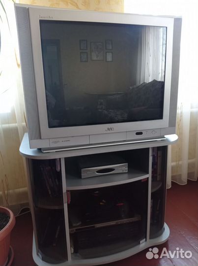 Телевизор JVC AV-29LX14 с тумбой