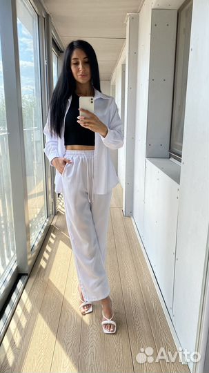 Брючный костюм женский