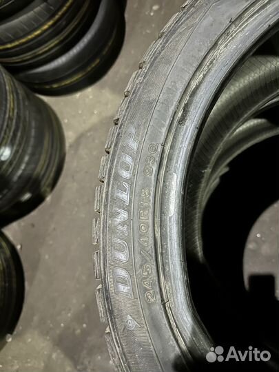 Dunlop Winter Maxx WM01 245/40 R18 93Q