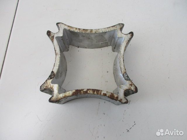 Кронштейн термомуфты Volvo FM13 FH13