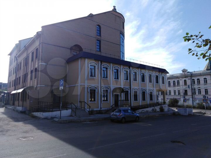 Здание, 2186 м²