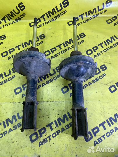 Стойки передние Renault Symbol