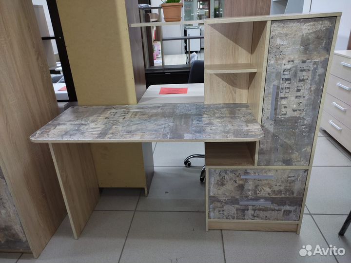 Стол письменный Ск3