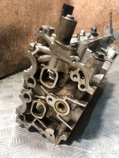 Б/У Б/У Головка блока цилиндров (ГБЦ), Toyota
