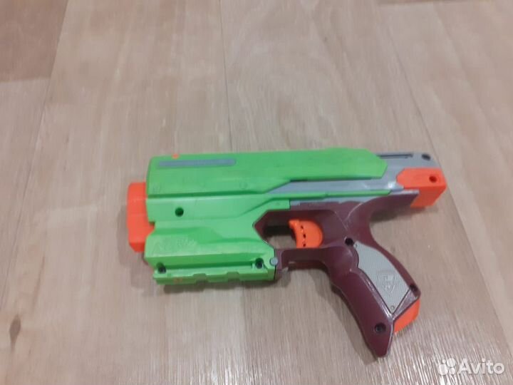 Бластер нерф