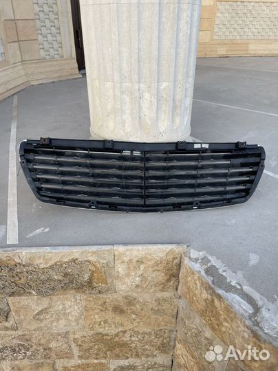 Решетка на Мерседес