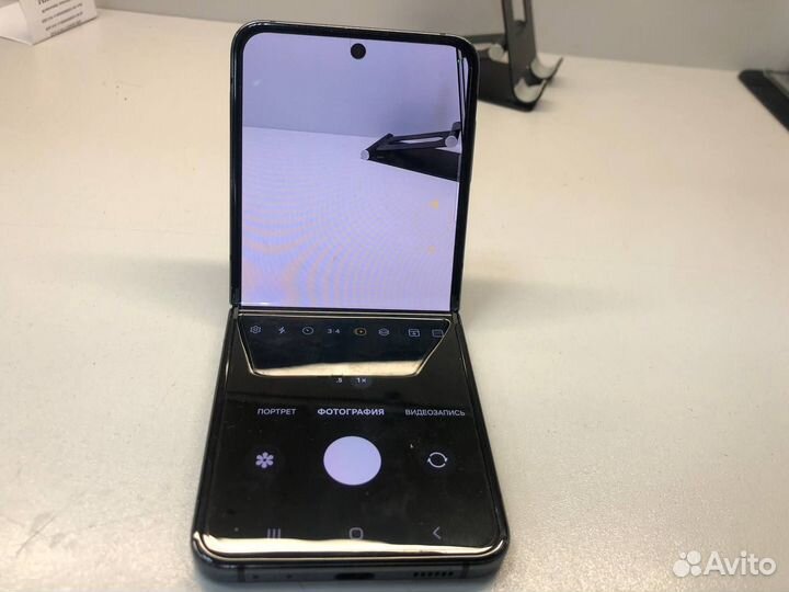 Samsung Galaxy Z Flip5, 8/512 ГБ