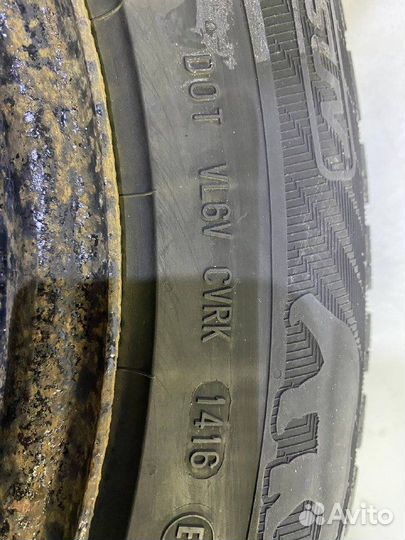 R16 Gislaved Nord Frost 200 215/65, PCD 5x108 DIA 63.3