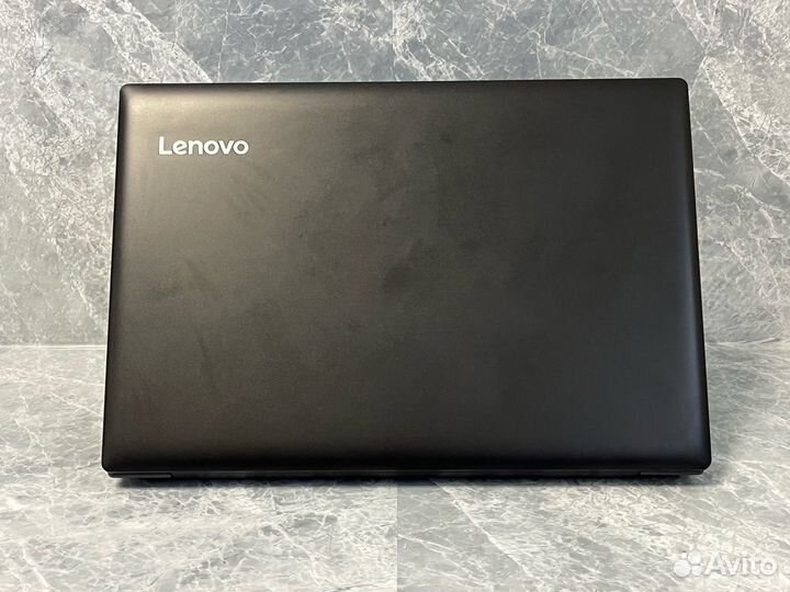 Ноутбук Lenovo 330-15IKB Core i3-8130U