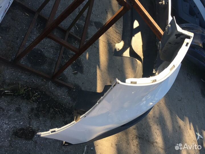 Задний бампер Volkswagen Tiguan