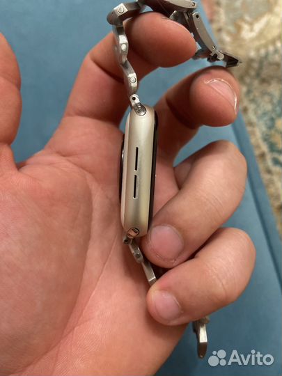 Apple watch se (Gen 2)