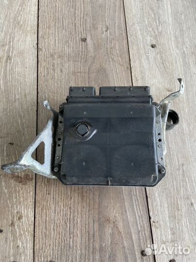 Эбу 89661-02E51 Toyota