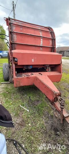 Пресс-подборщик БобруйскСельмаш ПРФ-180, 1998