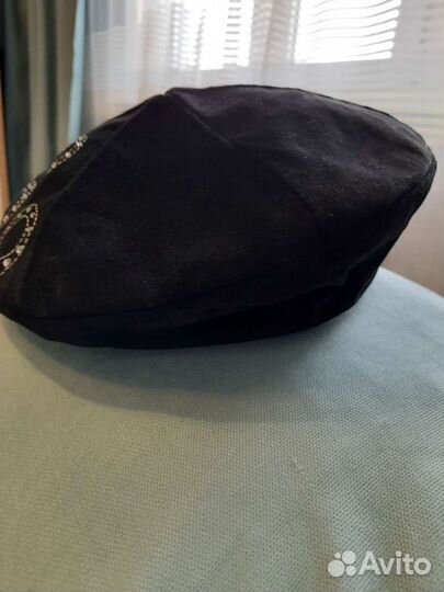 Берет женский