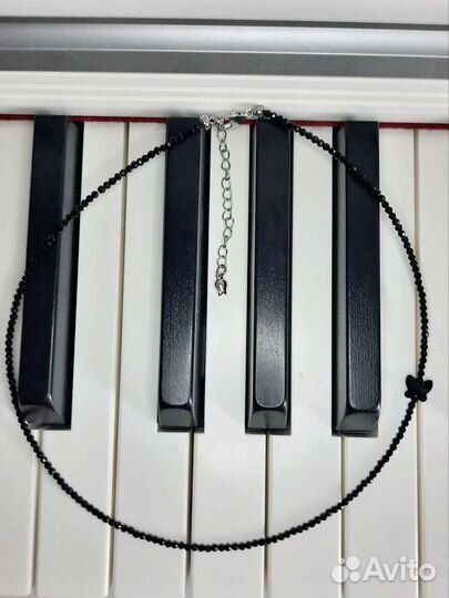 Колье чокер