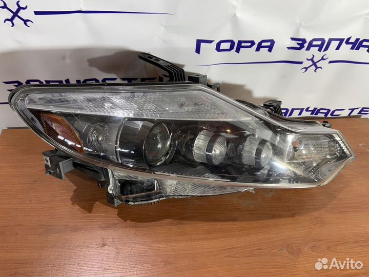 Фара Nissan Murano