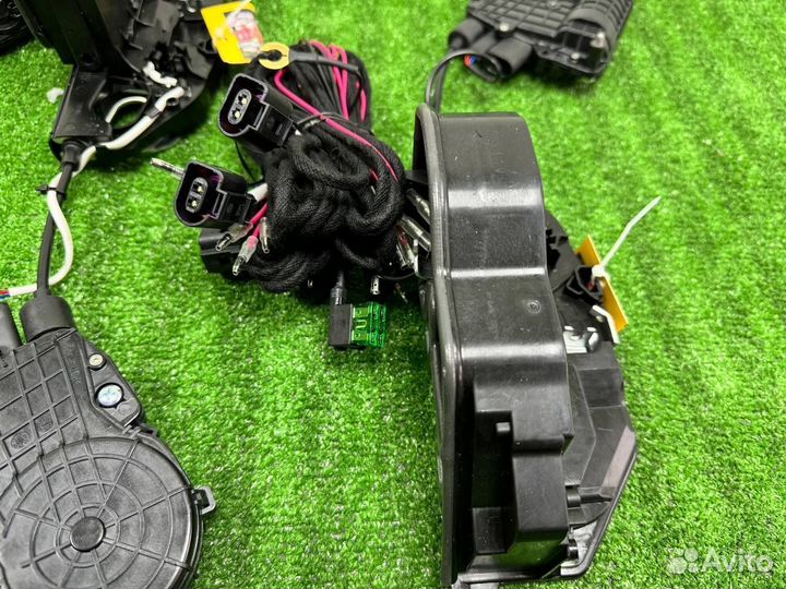 Доводчики дверей BMW F10 F11