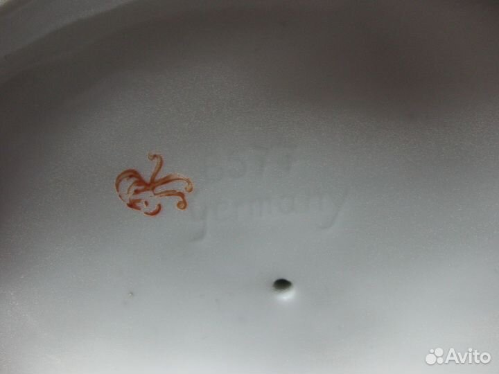 Статуэтка фарфоровая германия первая половина прош