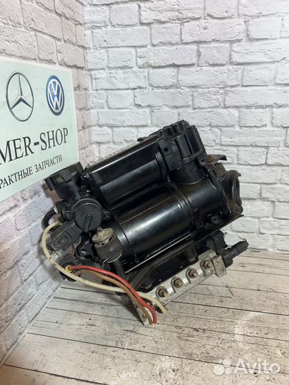 Компрессор пневмоподвески Mercedes w220 в сборе
