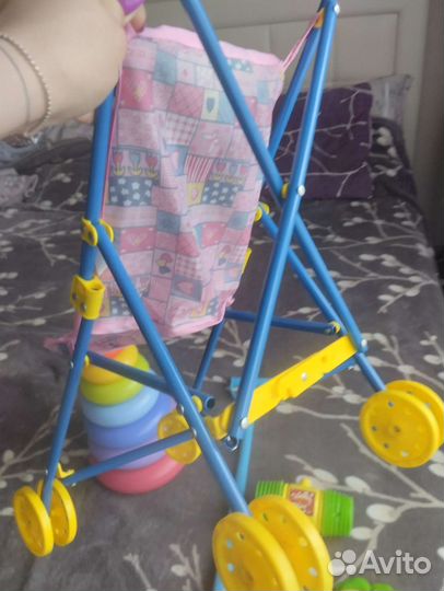 Развивающие игрушки для малышей пакетом