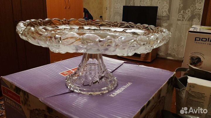 Новая большая ваза на ножке диаметр 31см