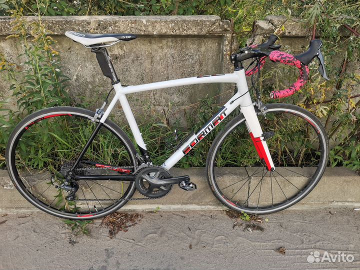Шоссейный велосипед format 2222