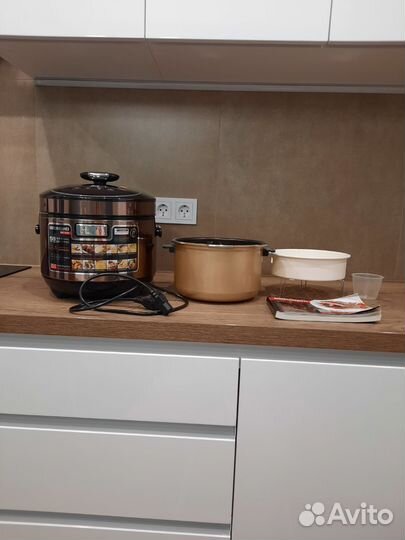 Мультиварка скороварка redmond