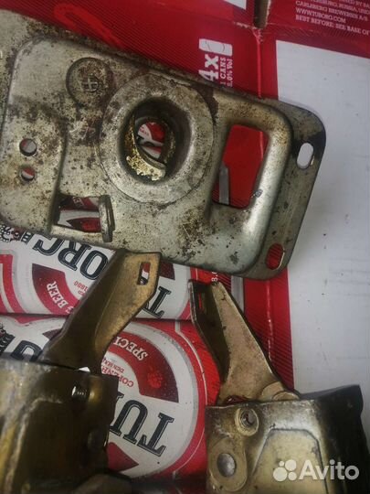 Комплект механизмов замков газ 24